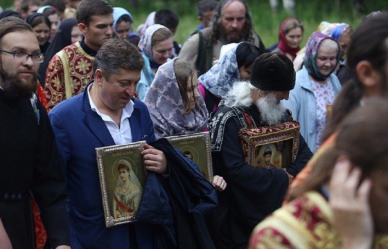 «Прелюбодейка!» - схимонах Сергий обвинил в тяжком грехе Наталью Поклонскую