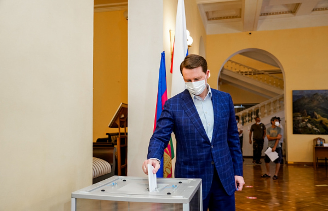 Почти половина избирателей Сочи проголосовала за два дня