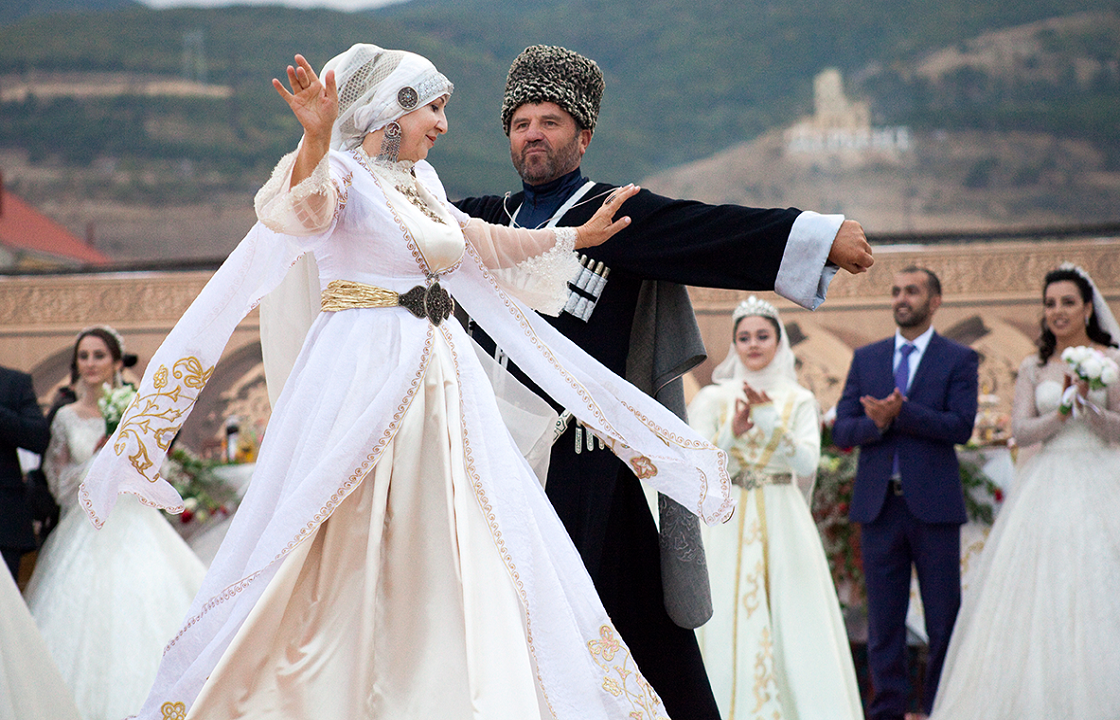 В Ингушетии ввели строгие ограничения для свадебных кортежей. Подробности