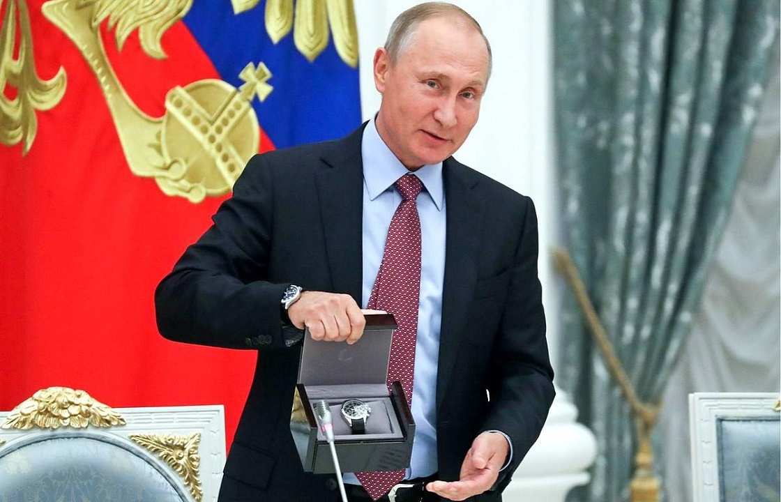 Путин перевел волгоградцам стрелку часов