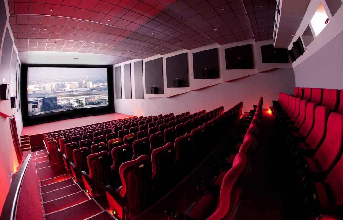 Кинотеатры и развлекательные центры наполовину откроют в Чечне