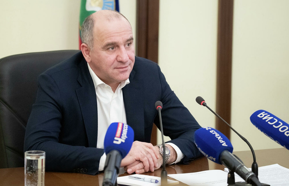 Стабильная политическая обстановка и развитие региона: эксперт объяснил рост позиций Рашида Темрезова