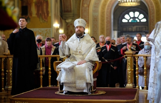 Новый митрополит провел первую службу в Краснодаре