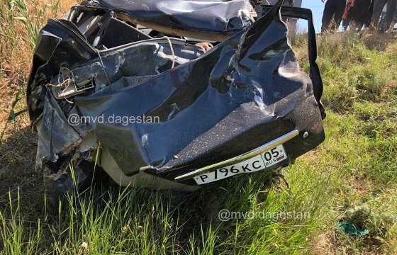 Водитель «Приоры» погиб в ДТП с пассажирским поездом в Дагестане. Фото