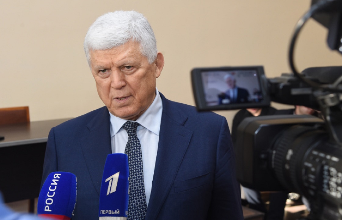 В Народном собрании Дагестана официально сменился председатель