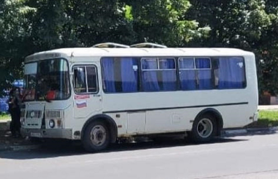 Под Ростовом мужчина изрезал пассажиров автобуса