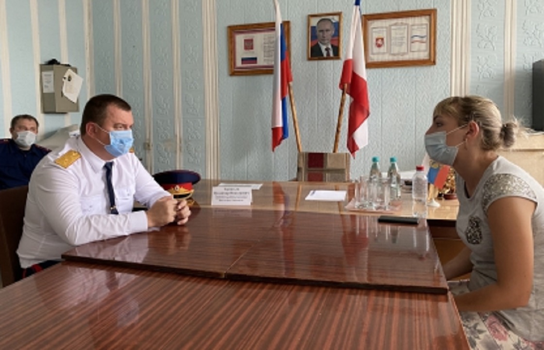 На поселивших сироту в аварийный дом крымских чиновников возбудили дело
