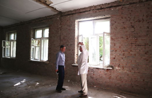 Власти Кубани изучат возможность быстрого окончания ремонта в Армавирской больнице