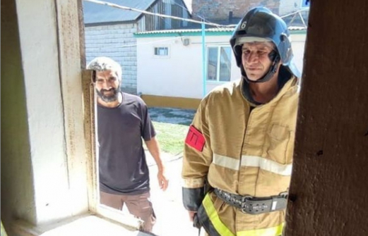 При взрыве газа в Бабаюрте пострадали двое мужчин – МЧС