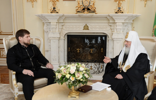 Патриарх Кирилл поблагодарил Кадырова за улучшение качества жизни чеченцев