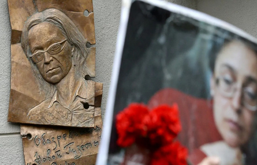 Путин не исключает, что у убийств Политковской и Немцова были заказчики