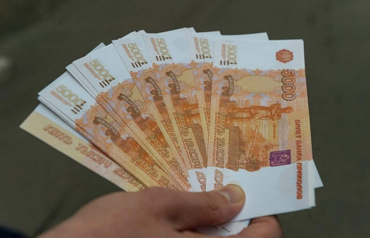 Жительница Кубани расплатилась в магазине пятитысячной купюрой «Банка приколов»