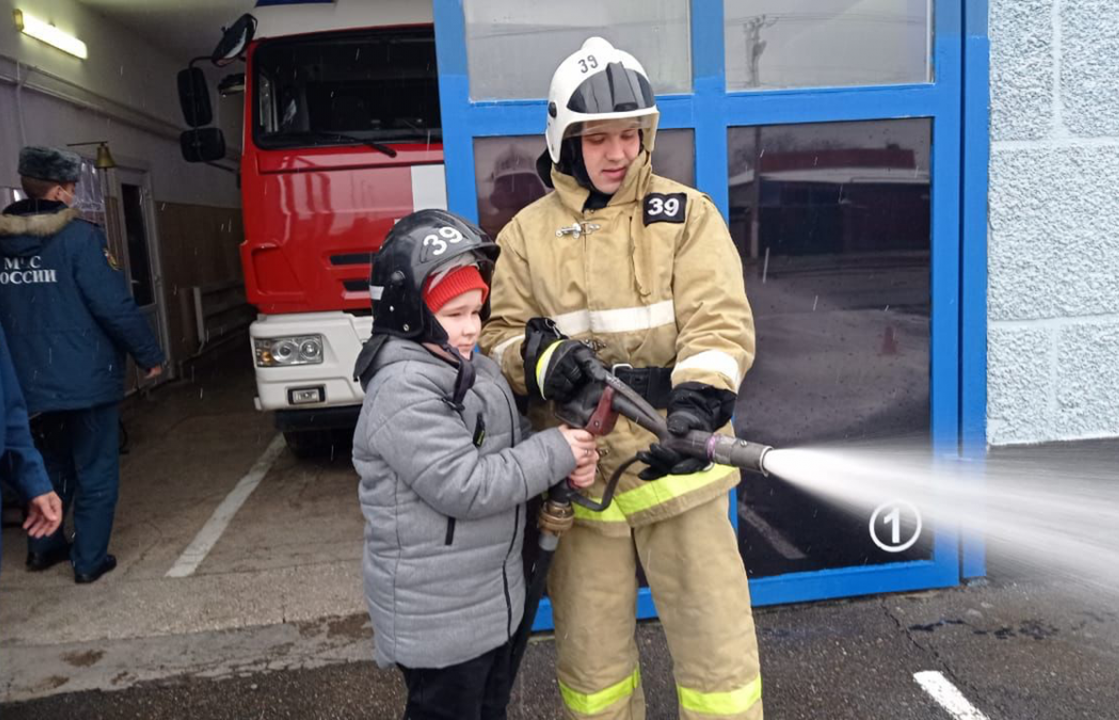 Депутат Госдумы исполнил мечту восьмилетнего мальчика из Славянска-на-Кубани