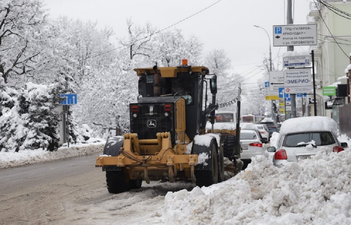 Оперативный штаб рассказал о ситуации после снегопада в Краснодарском крае