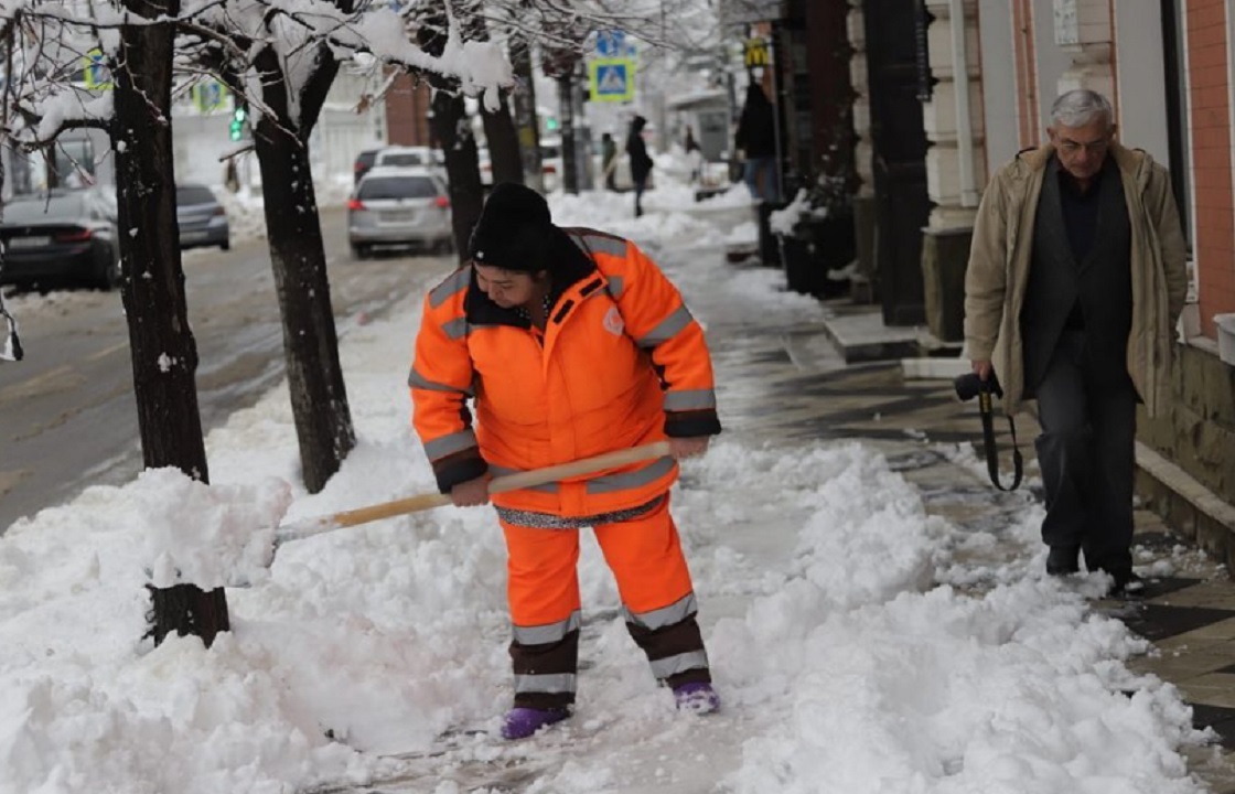 Мэр Краснодара рассказал, когда ликвидируют последствия снегопада
