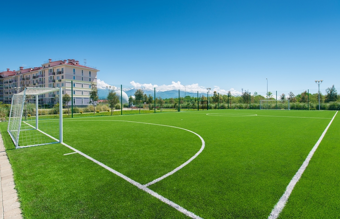 В Сочи построят новое футбольное поле
