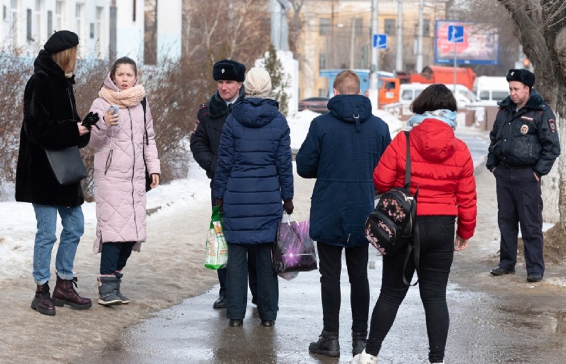 Волгоградский школьник из мести «заминировал» школы от имени друга
