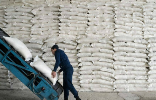 На складах Кубани сахара хватит на два года – губернатор