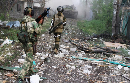 Чеченские бойцы освободили украинский город Золотое