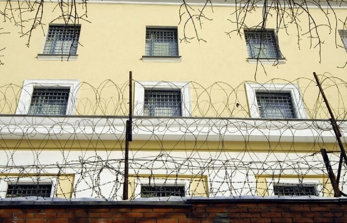 Арестанты в СИЗО Владикавказа в знак протеста зашили рты