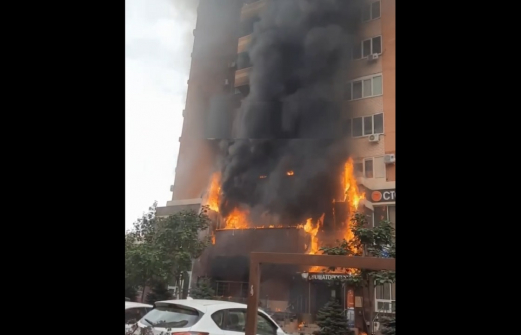 В соцсетях появилось видео крупного пожара в Краснодаре. Подробности