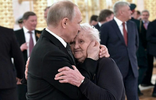 Кадыров обратился к учительнице президента Владимира Путина