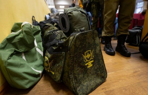 Карачаево-Черкесия шьет для фронта спальные мешки, термобелье и балаклавы