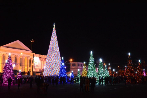 Во всех регионах Северного Кавказа отменили массовые новогодние гуляния