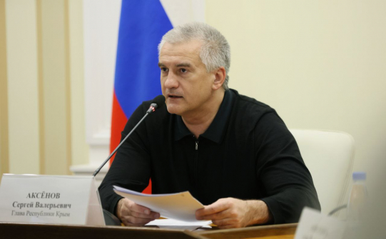 Аксенов поручил найти виновных в перебоях поставок лекарств в Крыму
