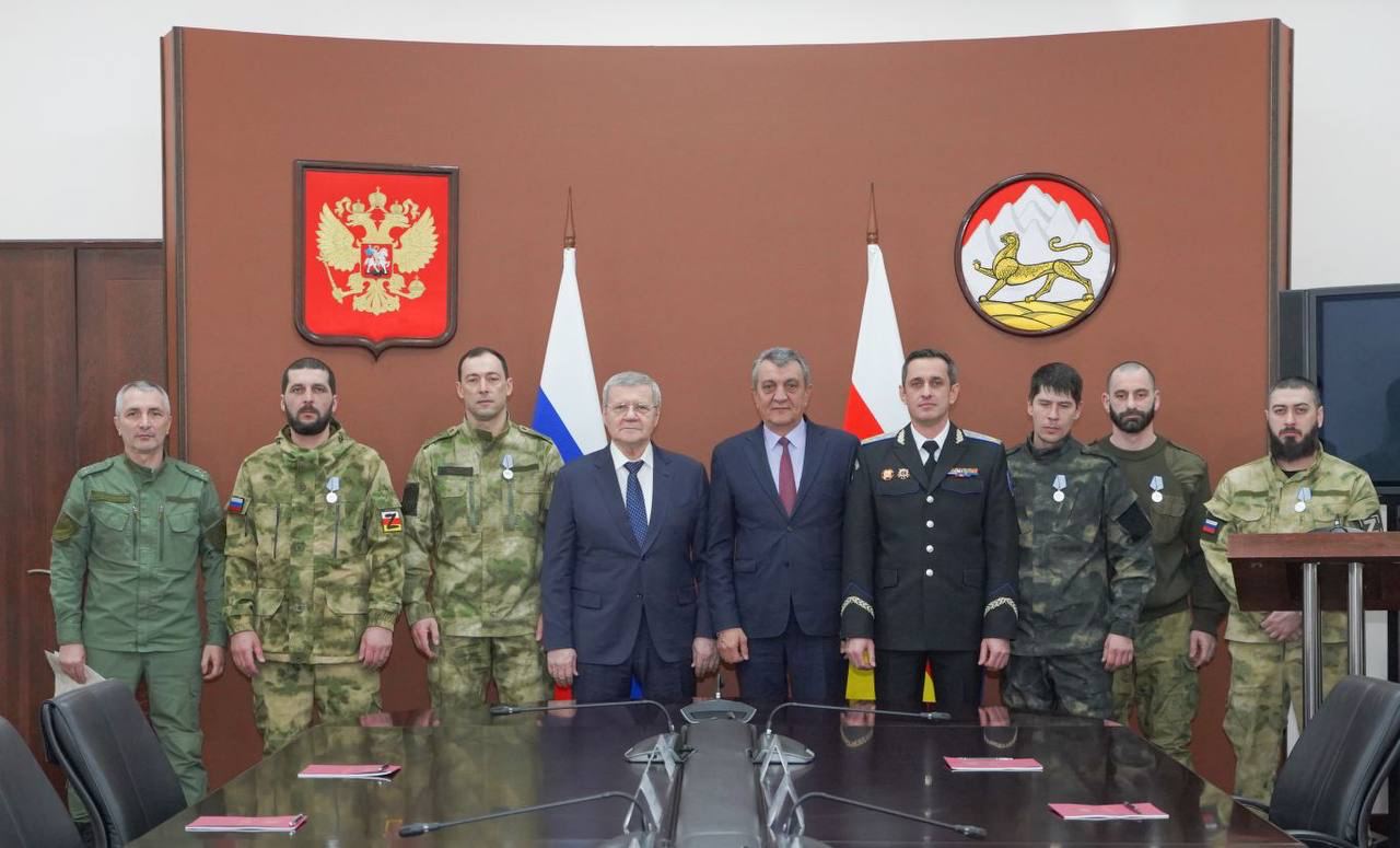 Во Владикавказе прошло вручение наград казакам батальона "Терек"