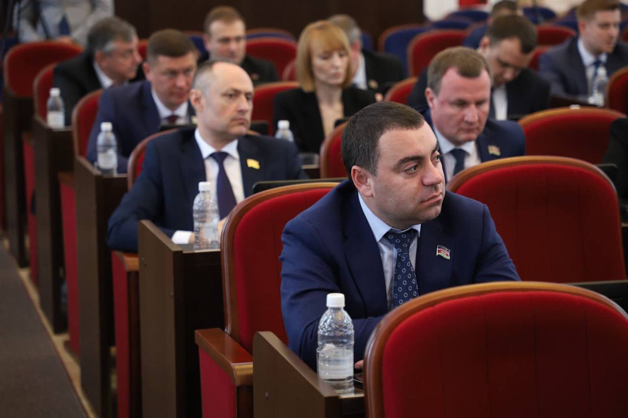 Депутат ЗСК передал гуманитарную помощь бойцам СВО