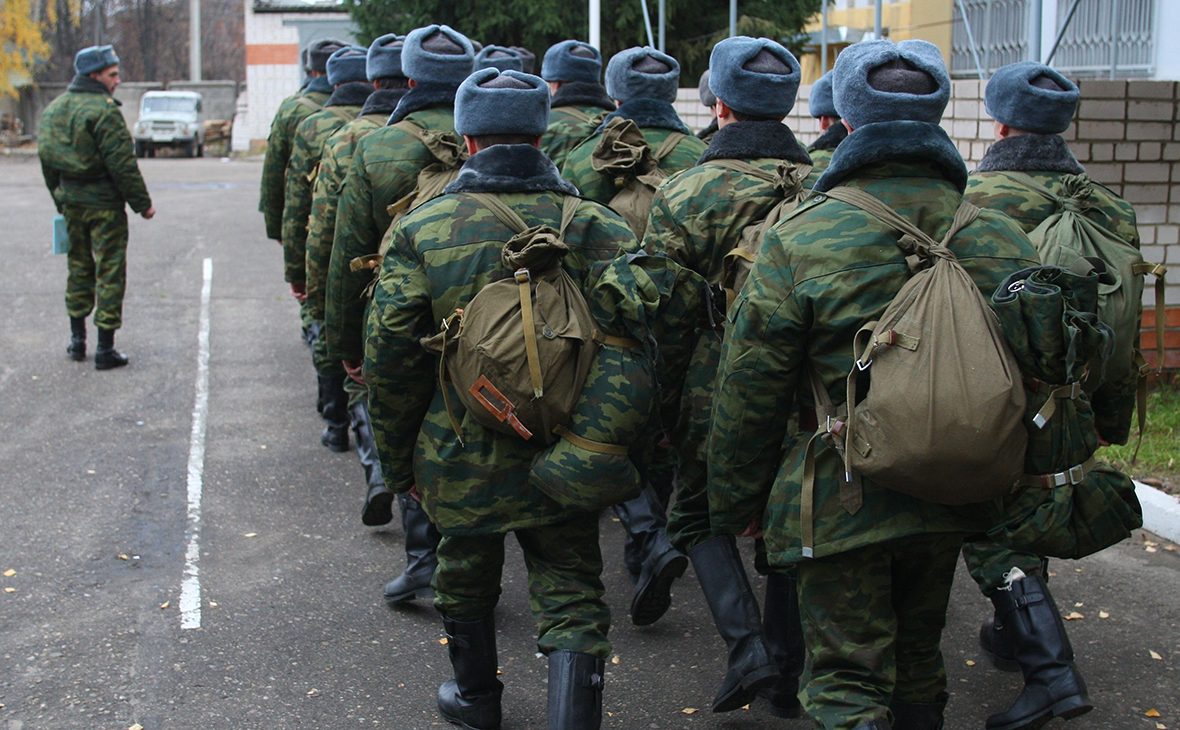 Делегация из Карачаево-Черкесии встретилась с военными-контрактниками
