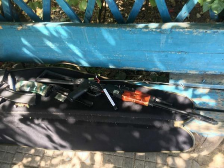 В Ростовской области мужчина с ружьем угрожал односельчанам