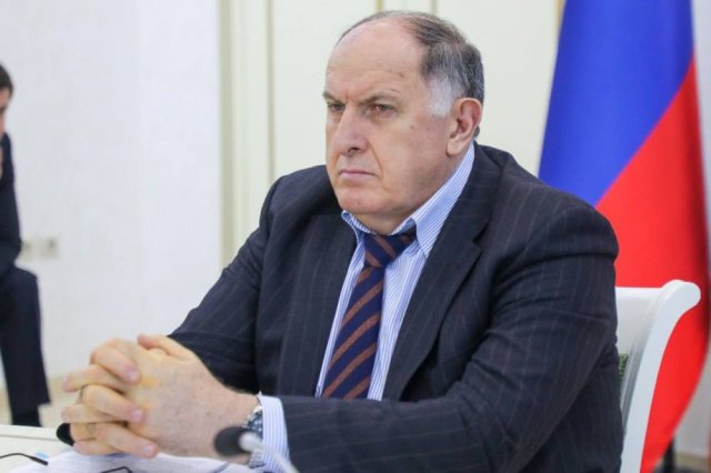 Глава правительства Дагестана Абдулмуслим Абдулмуслимов ушёл в плановый отпуск