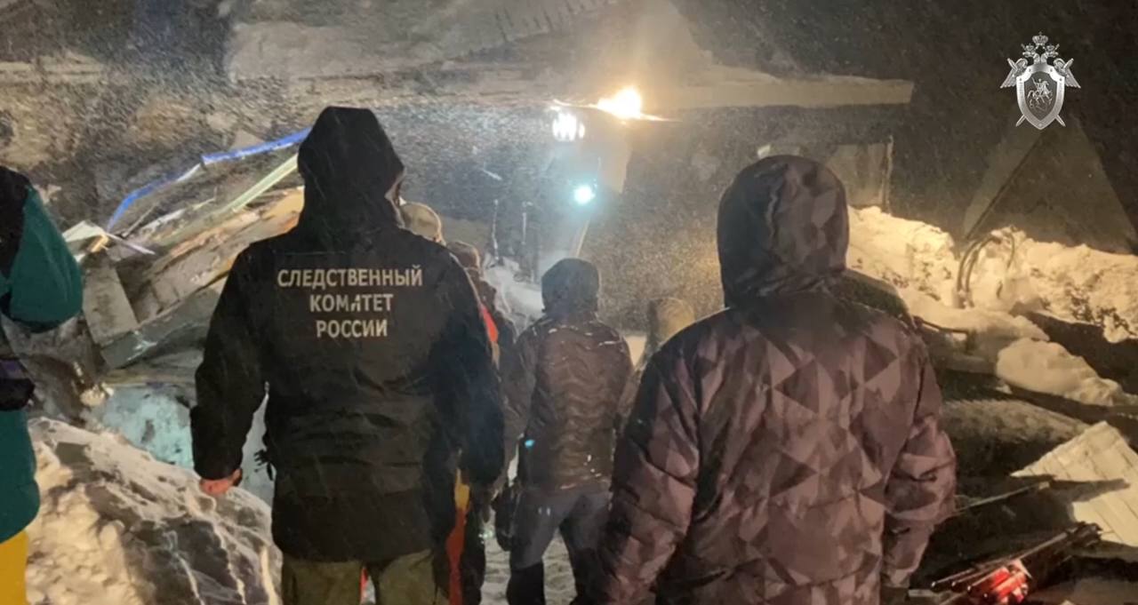 Инженера противолавинного отряда приговорили к штрафу и условному сроку за гибель человека под лавиной в Карачаево-Черкесии