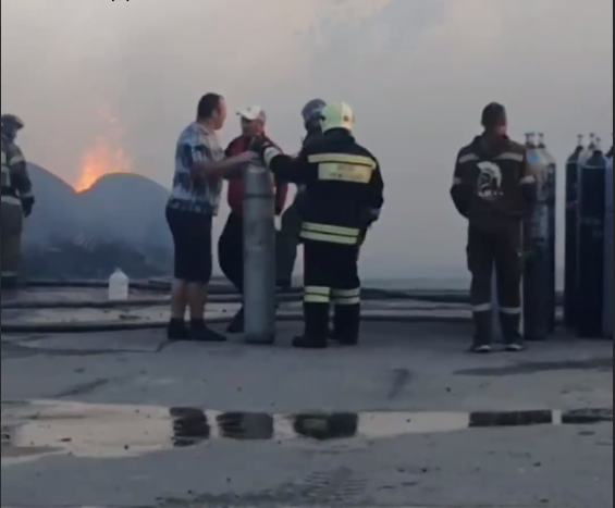 Ущерб от крупного пожара на Старомарьевском шоссе в Ставрополе эксперты оценили в 20 млн рублей