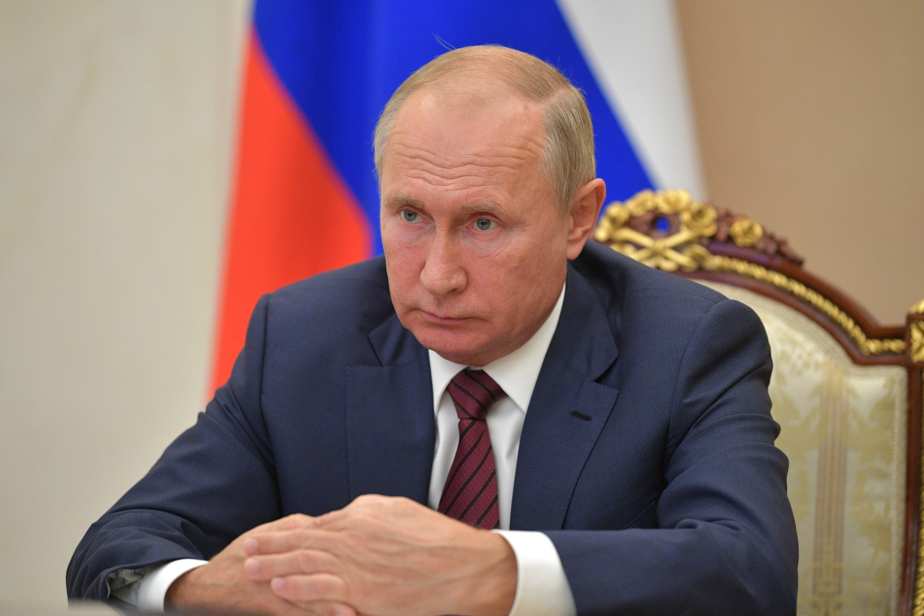 Владимир Путин заявил о намерении участвовать в выборах президента России