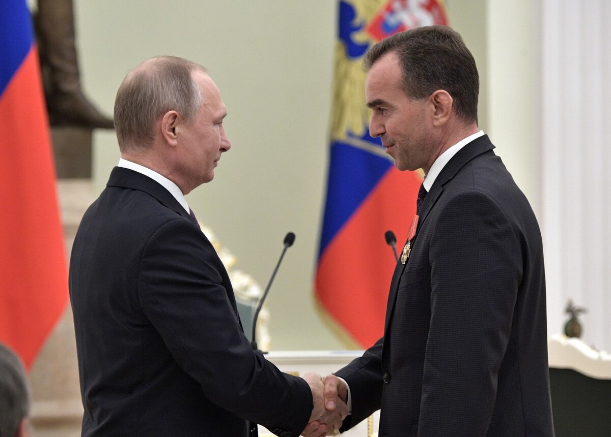 Глава Кубани стал первым губернатором, который поддержал решение Владимира Путина об участии в выборах президента