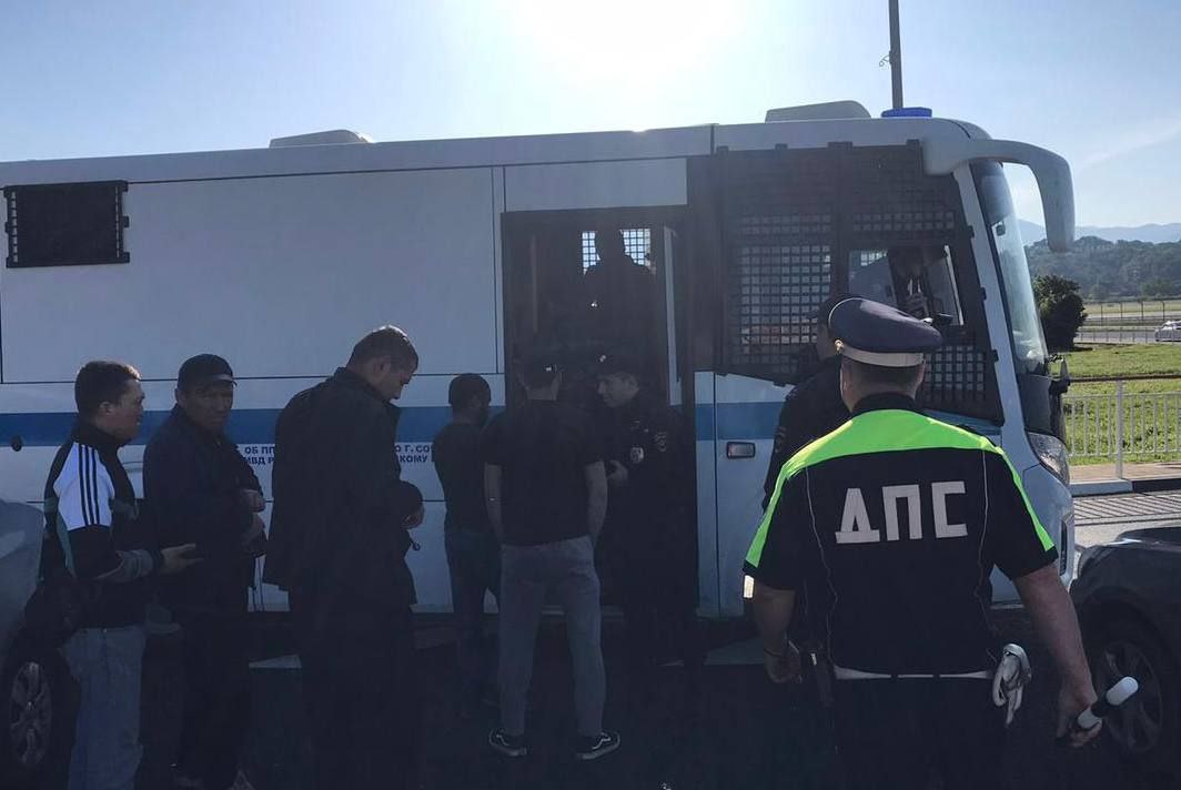В Сочи прошел очередной рейд по выявлению нарушений в области миграции