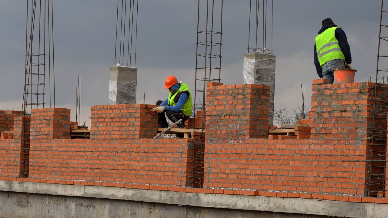 Строительство нового Дом культуры в Славянском районе на личном контроле Ивана Демченко