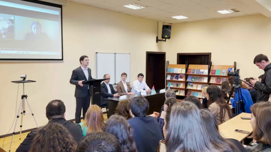 Абхазские студенты будут работать в летней школе в Крыму