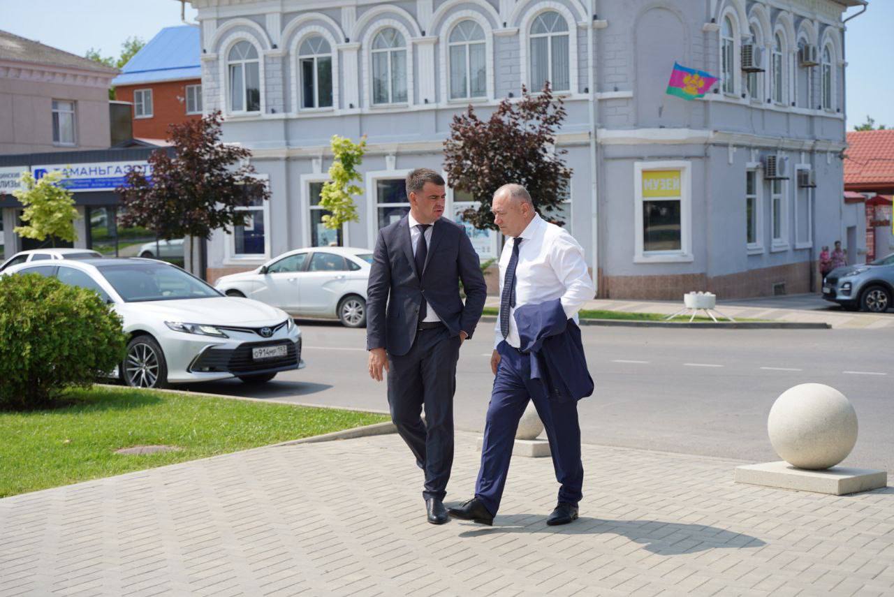 "Продолжаем работу в рамках  регнедели" — Депутат Госдумы Демченко посетил Темрюкский район