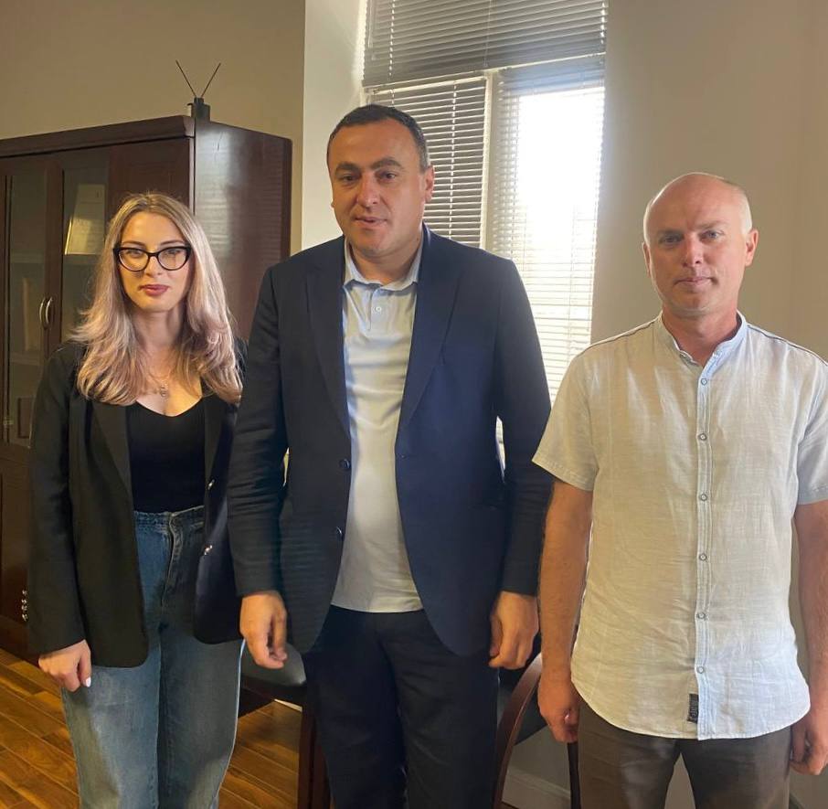 Абхазская железная дорога адаптирует вокзалы под нужды маломобильных граждан