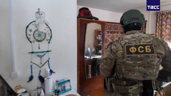 Жительницу Крыма приговорили к 15 годам колонии за госизмену и подготовку теракта