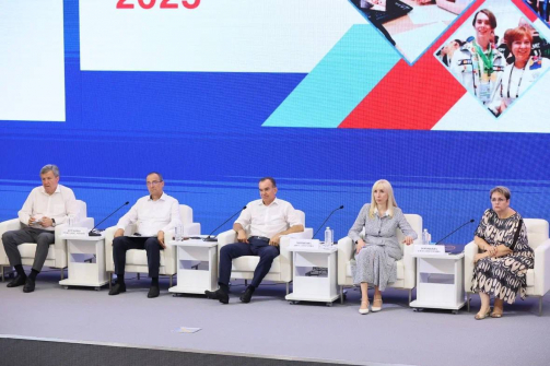 По поручению губернатора Кондратьева кубанским учителям с 2026 года повысят региональные надбавки