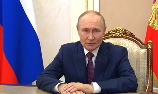 Путин помог эвакуировать онкобольного ребенка из Китая в российскую клинику