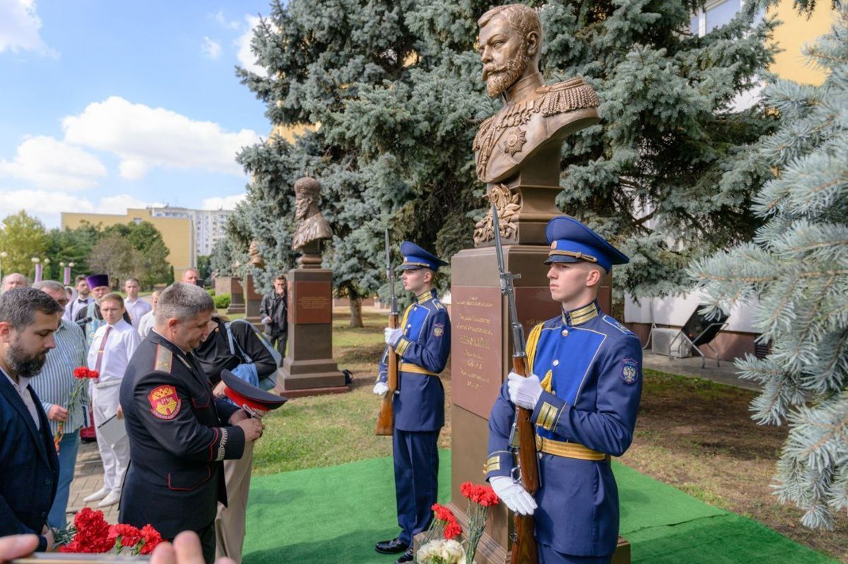 Краснодарский край присоединился к «Императорскому маршруту» открытием бюста Николаю II