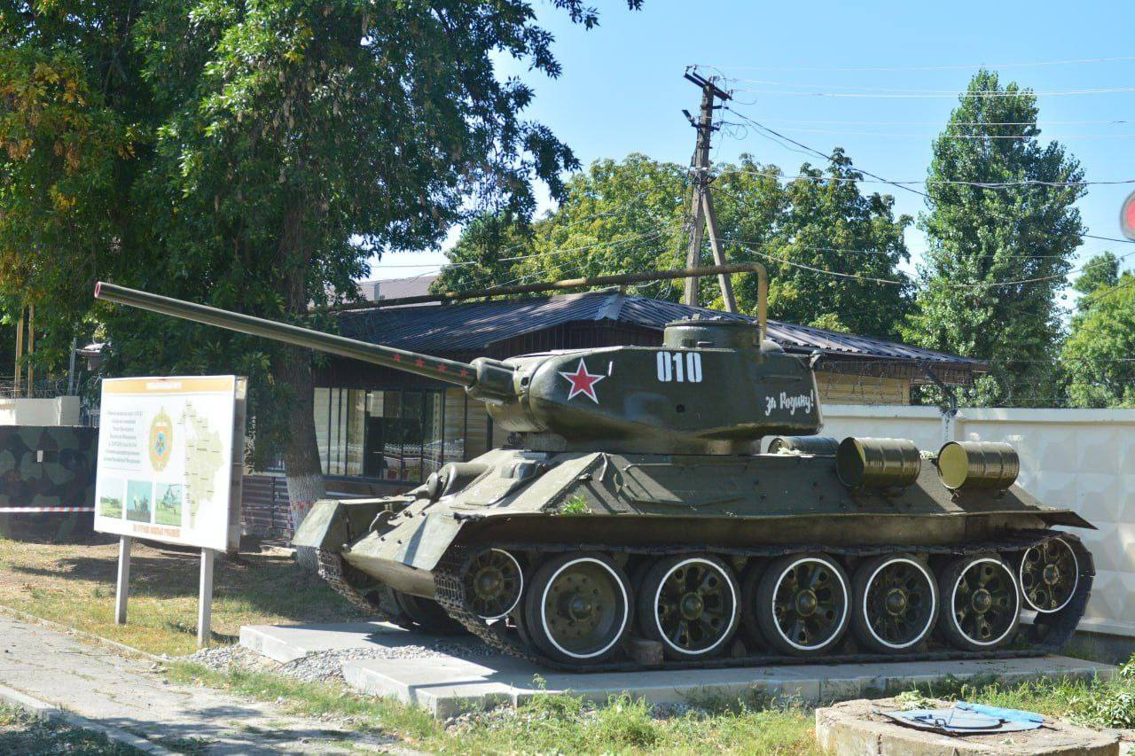 Депутат Госдумы Иван Демченко обсудил развитие военно-патриотической работы в Славянском районе