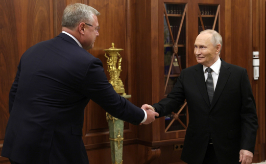 Владимир Путин провел встречу с губернатором Астраханской области