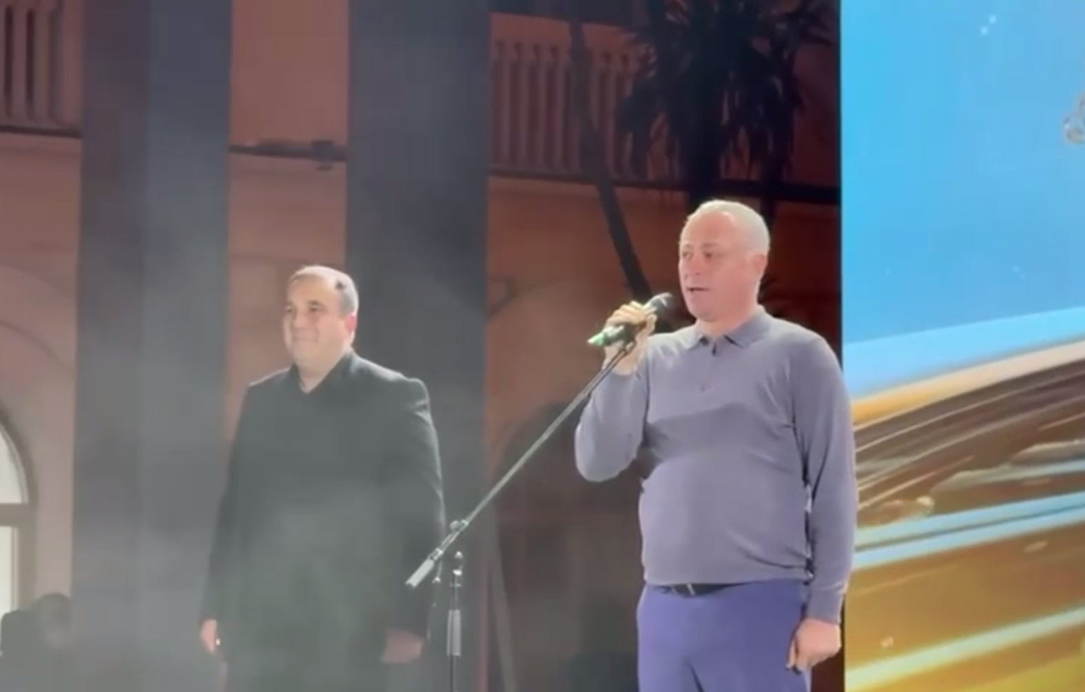 Бадра Гунба и Сергей Кириенко посетили концерт проекта «Народная сцена»